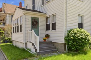 455 child Street 3, Warren, RI 02885