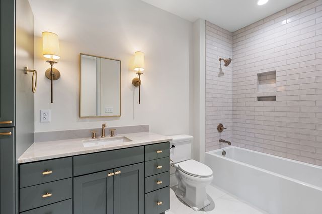 2805 Tyne Blvd, Nashville, TN 37215