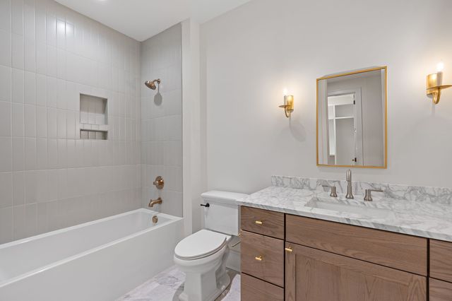 2805 Tyne Blvd, Nashville, TN 37215