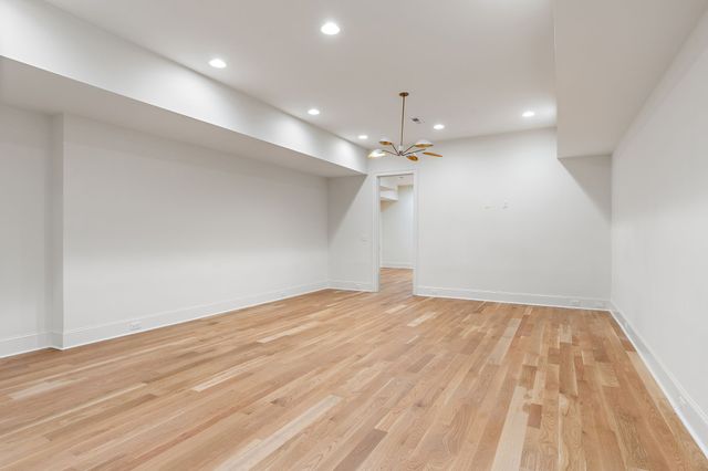 2805 Tyne Blvd, Nashville, TN 37215