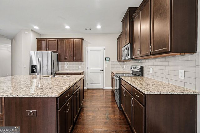 5873 Keystone Lane, Lithonia, GA 30058