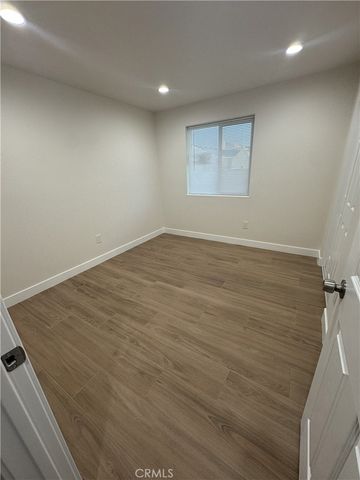 11624 208th, Lakewood, CA 90715