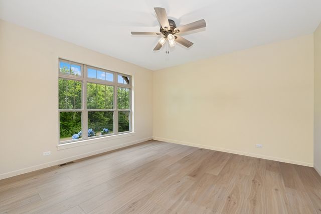 3515 Kings Lair Drive, Spring Grove, IL 60081