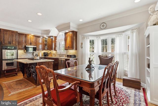 6656 HAMPTON PARK CT, Mclean, VA 22101