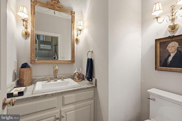 6656 HAMPTON PARK CT, Mclean, VA 22101