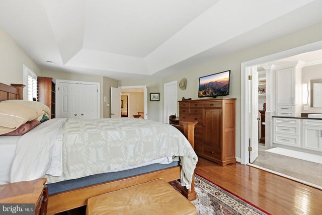 6656 HAMPTON PARK CT, Mclean, VA 22101