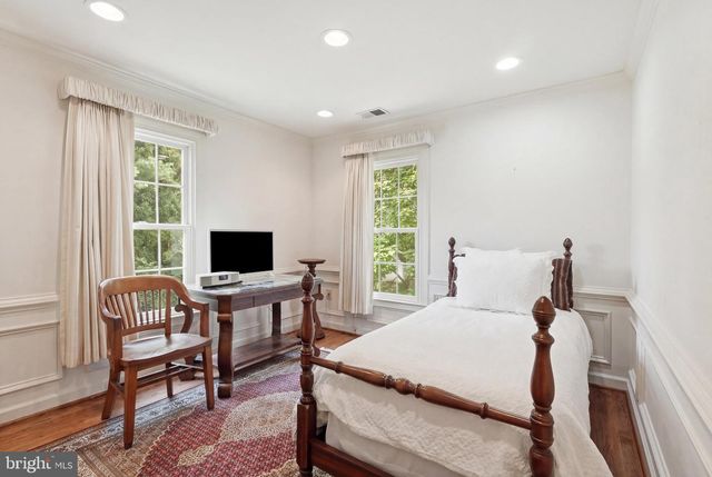 6656 HAMPTON PARK CT, Mclean, VA 22101