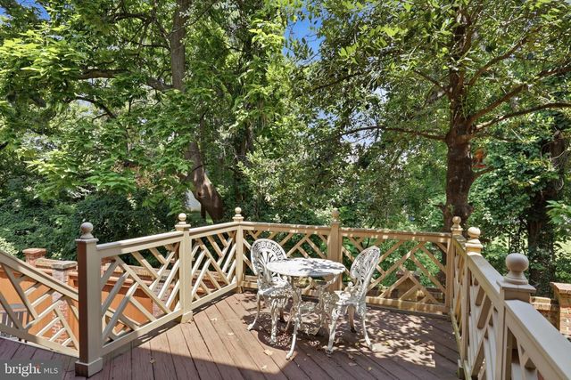 6656 HAMPTON PARK CT, Mclean, VA 22101