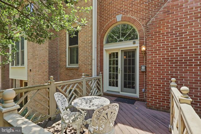 6656 HAMPTON PARK CT, Mclean, VA 22101