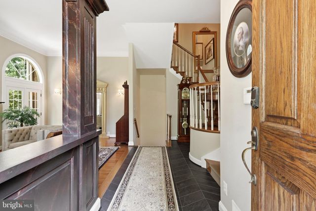 6656 HAMPTON PARK CT, Mclean, VA 22101
