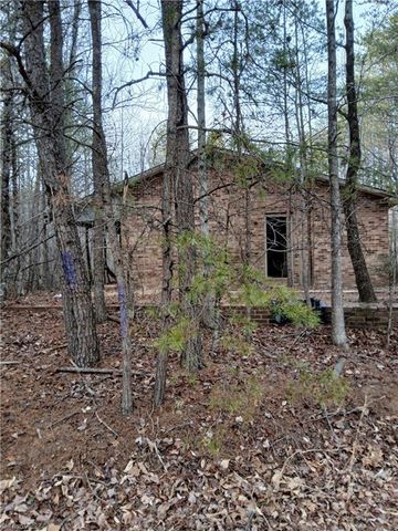 5001 Mecum Road, Walkertown, NC 27051