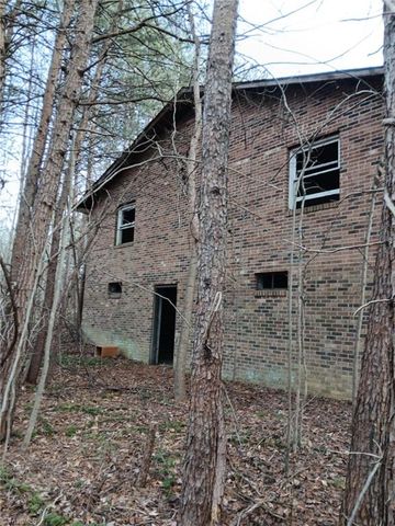 5001 Mecum Road, Walkertown, NC 27051