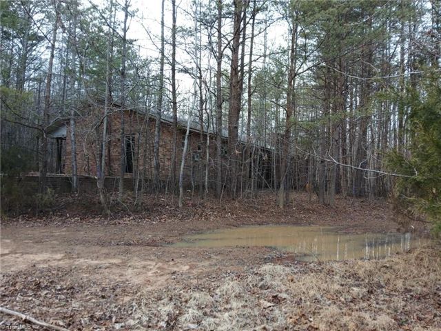 5001 Mecum Road, Walkertown, NC 27051
