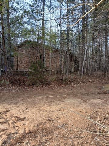 5001 Mecum Road, Walkertown, NC 27051