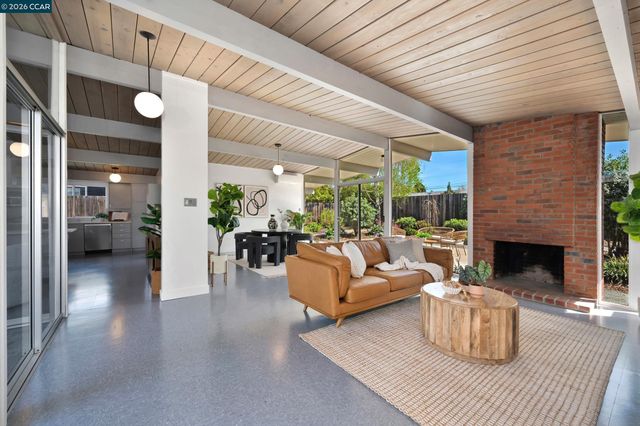 4024 Salem St, Concord, CA 94521