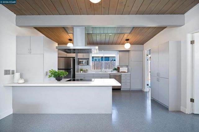 4024 Salem St, Concord, CA 94521