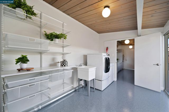 4024 Salem St, Concord, CA 94521