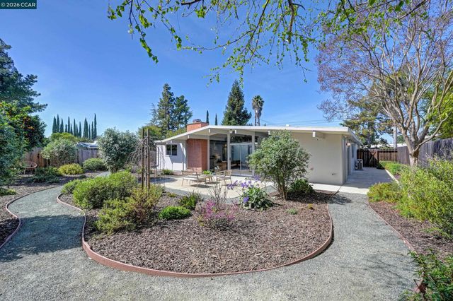 4024 Salem St, Concord, CA 94521