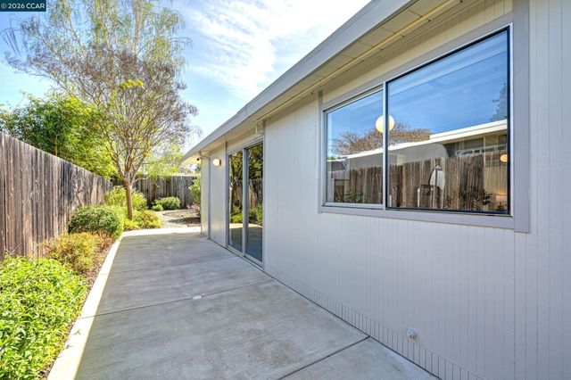 4024 Salem St, Concord, CA 94521