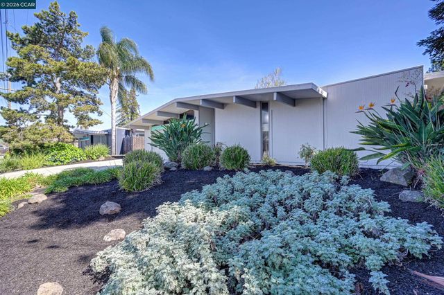 4024 Salem St, Concord, CA 94521