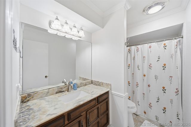 2605 E 72nd Street, Tulsa, OK 74136