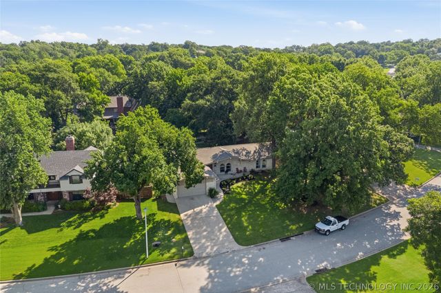 2605 E 72nd Street, Tulsa, OK 74136