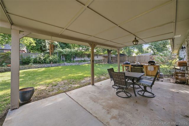 2605 E 72nd Street, Tulsa, OK 74136