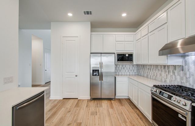 11122 Swamp Edge Ln, Cypress, TX 77433