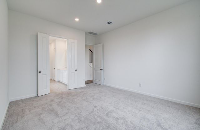 11122 Swamp Edge Ln, Cypress, TX 77433