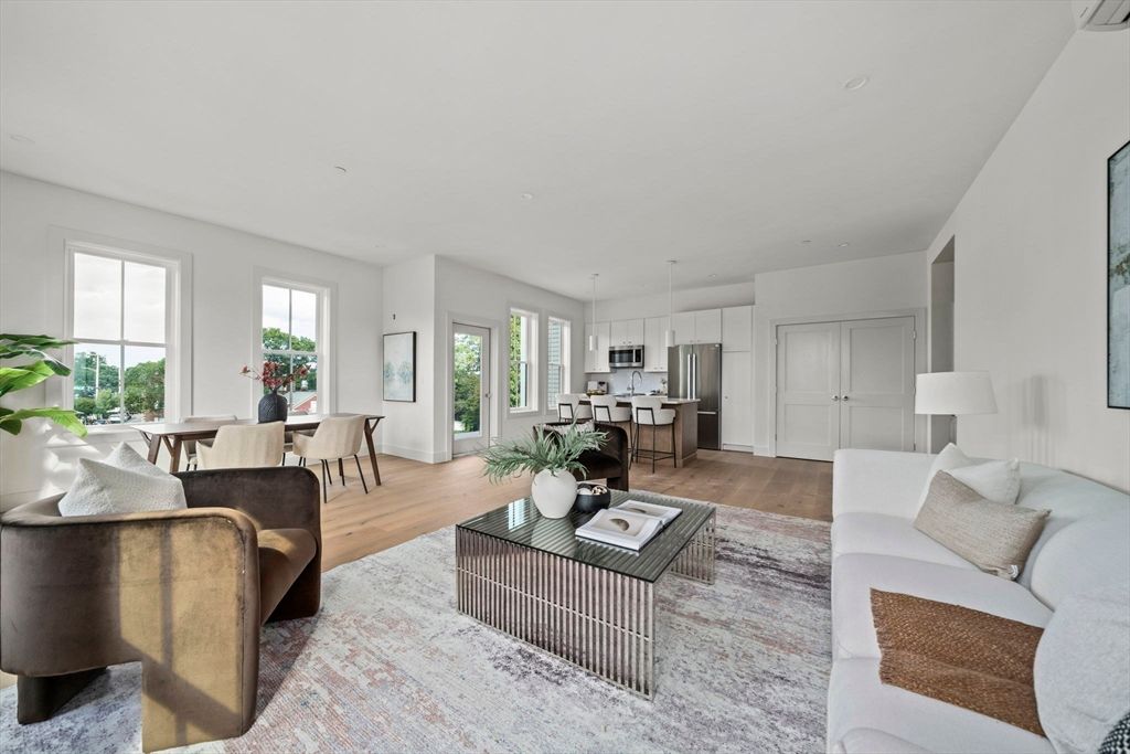 105 Sea St 301, Quincy, MA 02169