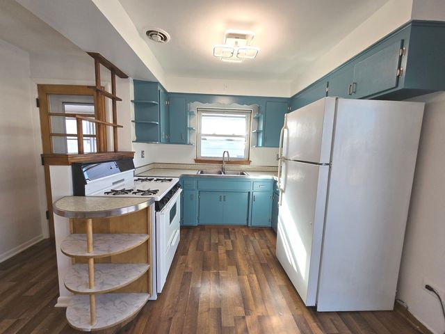 5626 N Menard Avenue 2, Chicago, IL 60646