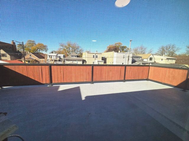 5626 N Menard Avenue 2, Chicago, IL 60646