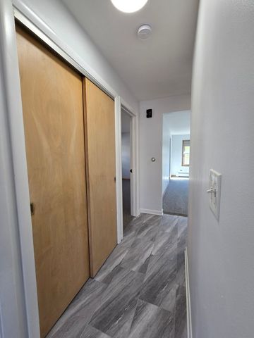 5626 N Menard Avenue 2, Chicago, IL 60646