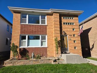 5626 N Menard Avenue 2, Chicago, IL 60646