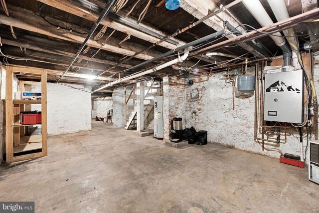 212 HOWARD AVE, Lancaster, PA 17602