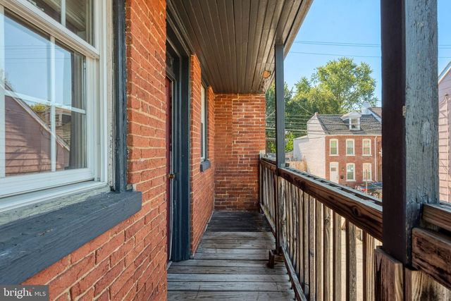 212 HOWARD AVE, Lancaster, PA 17602