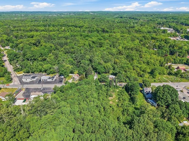 455 Hartford Ave, Bellingham, MA 02019