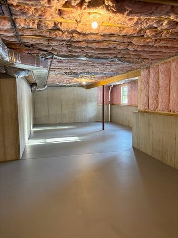 23 Winter St., Medfield, MA 02052