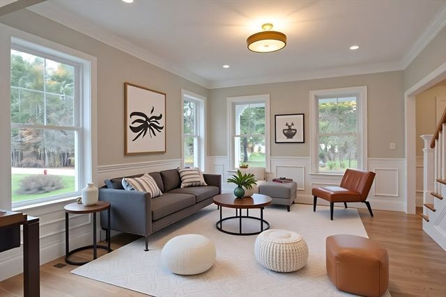 23 Winter St., Medfield, MA 02052