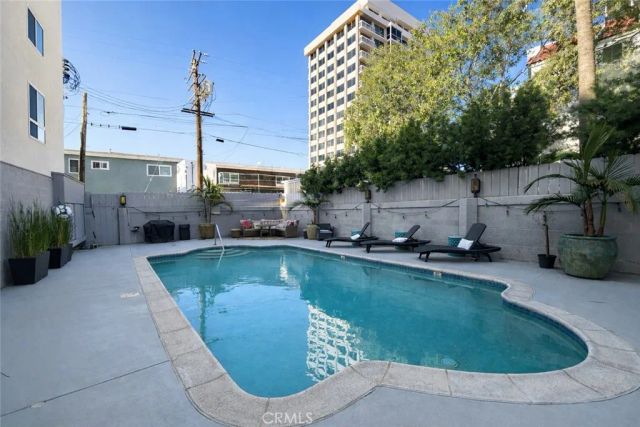 140 Walnut Avenue 4B, San Diego, CA 92103