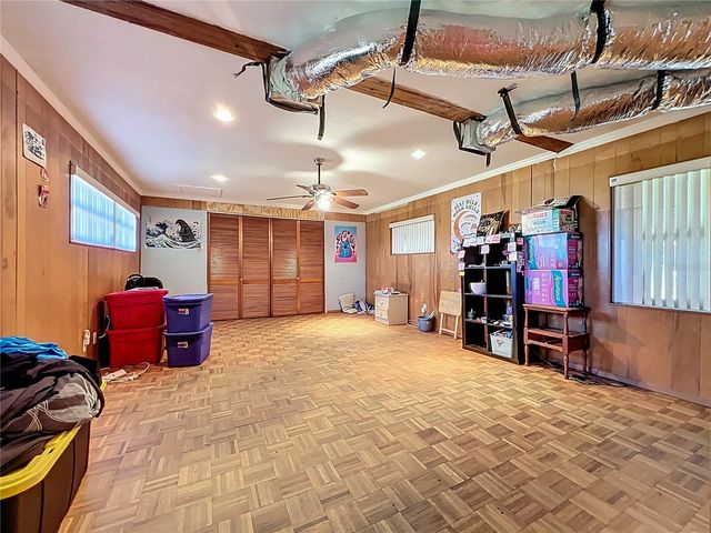 811 W LAKE MANN DRIVE, Orlando, FL 32805