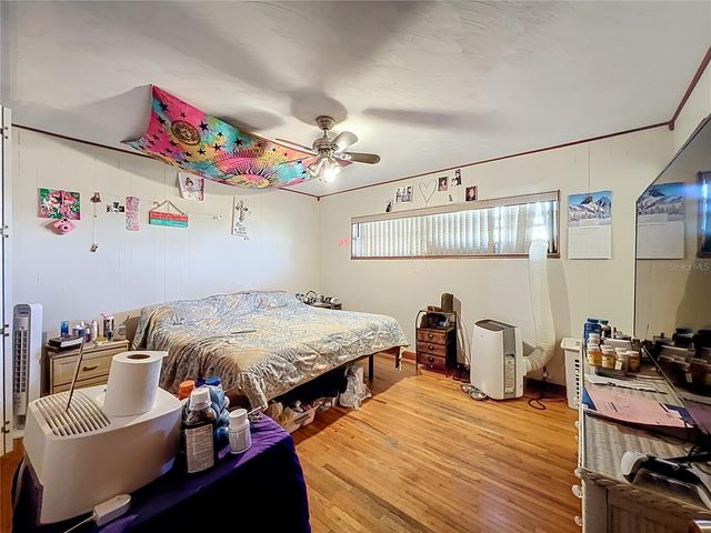 811 W LAKE MANN DRIVE, Orlando, FL 32805