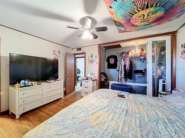 811 W LAKE MANN DRIVE, Orlando, FL 32805