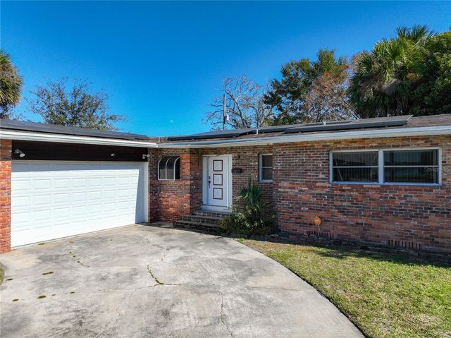 811 W LAKE MANN DRIVE, Orlando, FL 32805