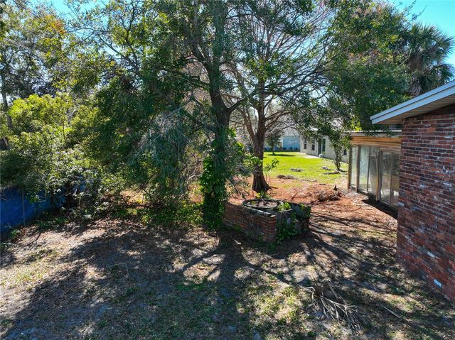 811 W LAKE MANN DRIVE, Orlando, FL 32805