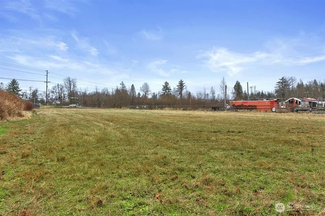 2826 Center Road, Everett, WA 98204