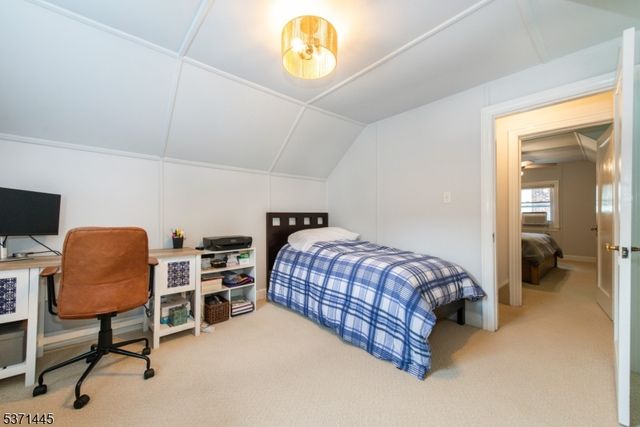 272 Forest Dr, Union Twp., NJ 07083