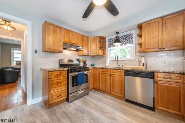 272 Forest Dr, Union Twp., NJ 07083