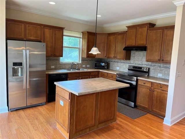 2785 Blakely Drive, Suwanee, GA 30024