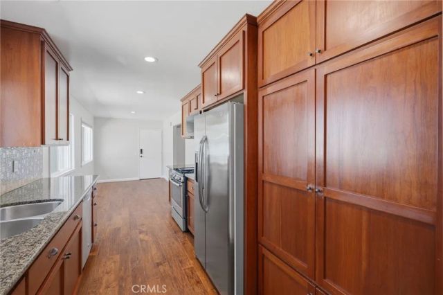 740 E Hillcrest, Thousand Oaks, CA 91360